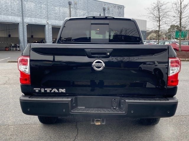 2022 Nissan Titan S